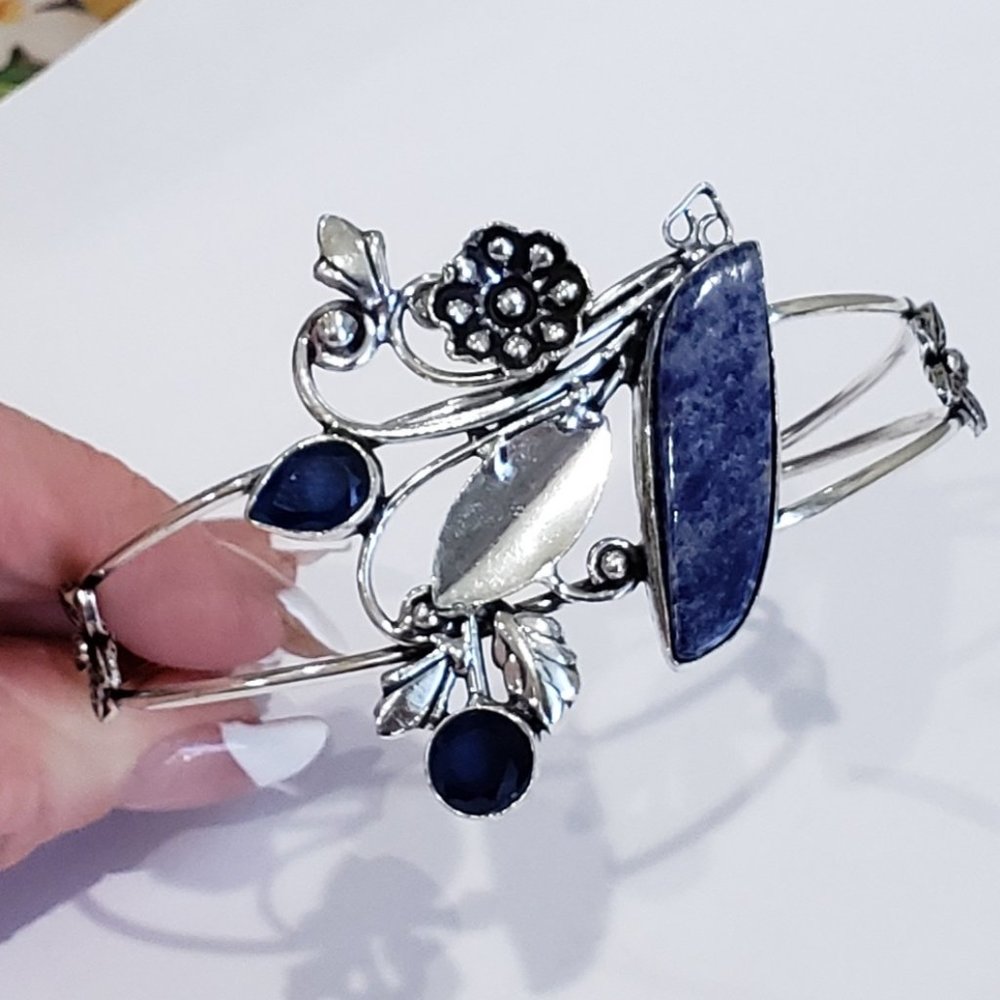 Gorgeous Handmade Natura Lapis Lazuli, Blue Topaz Gemstone 925 Adj Cuff Bracelet